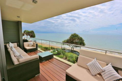 Dune On The Beach - Accommodation Sunshine Coast 1
