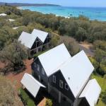 Villa 5 Whitesands - Accommodation Sunshine Coast 0
