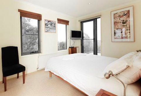 Candoux 4 - Accommodation Sunshine Coast 3