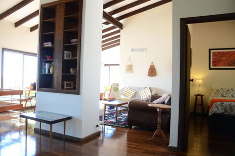 Barrels Beach House 28 Dulconghi Street - Accommodation Sunshine Coast 5