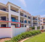The Sands Unit 28 Straight across the road from the beach - Accommodation Sunshine Coast