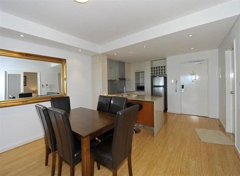 Mandurah Magic Penthouse. - Accommodation Sunshine Coast 6
