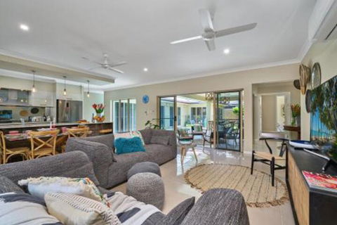 Escapades At Palm Cove - Accommodation Sunshine Coast 2