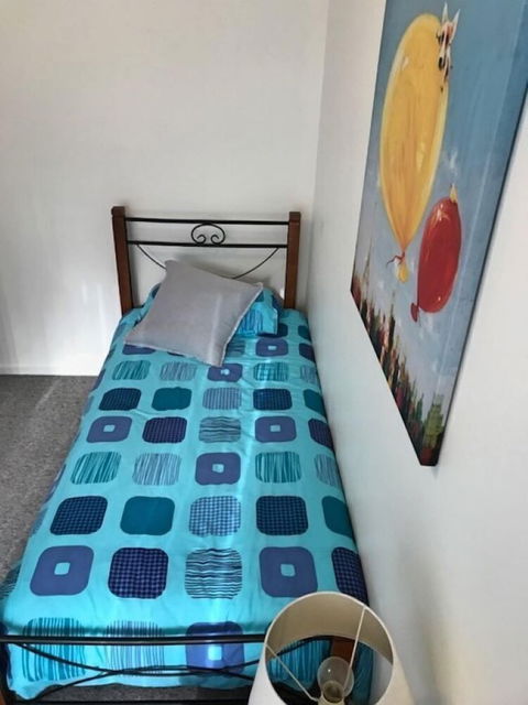 Seahouse - Accommodation Sunshine Coast 1
