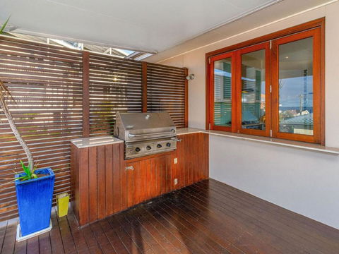 Seagrass 1 / 3 Great Holiday Destination. - Accommodation Sunshine Coast 3