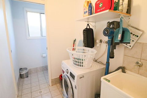 Lakelandia - Accommodation Sunshine Coast 6