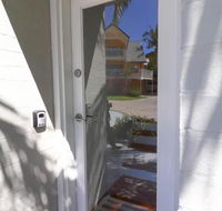 Palms Studio Apartment at Raffetys Resort - Accommodation Sunshine Coast