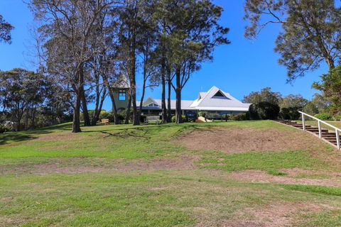 The Guest House At Raffertys Resort - Accommodation Sunshine Coast 3