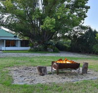 Tabitha Hill Cottage - Accommodation Sunshine Coast