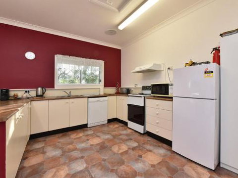 Tabitha Hill Cottage - Accommodation Sunshine Coast 4