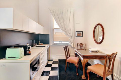 Langsford - Accommodation Sunshine Coast 5