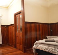 Gargoyle Lodge - Accommodation Sunshine Coast