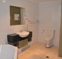18 Lakeview Plaza - Accommodation Sunshine Coast