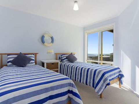 VALLEY VIEWS 10 Valley Heights Drive - Accommodation Sunshine Coast 6