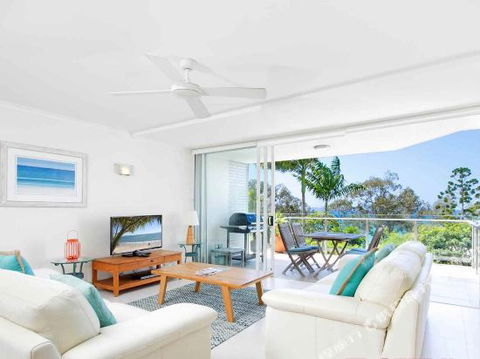 R & W Noosa Holidays 2 25 Allambi Rise - Accommodation Sunshine Coast 3