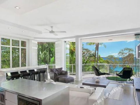 R & W Noosa Holidays 2 25 Allambi Rise - Accommodation Sunshine Coast 1