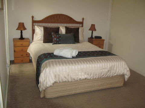The Villa Kyabram - Accommodation Sunshine Coast 6