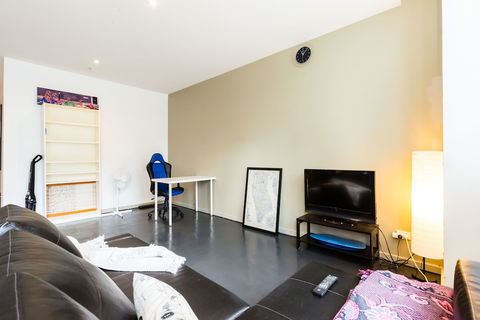 MEGAN, 2BDR Melbourne Apartment - Accommodation Sunshine Coast 2