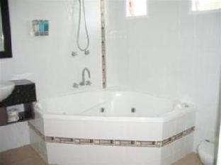 Toolooa Gardens Motel & Apartments - Accommodation Sunshine Coast 1