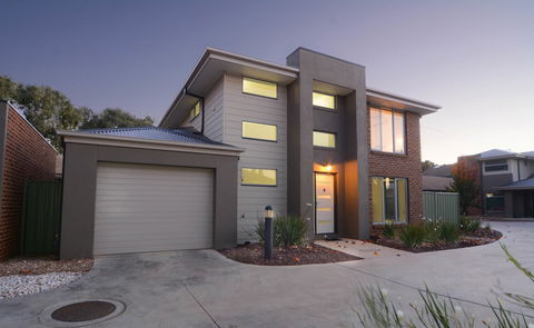 Barclay On View - Accommodation Sunshine Coast 2