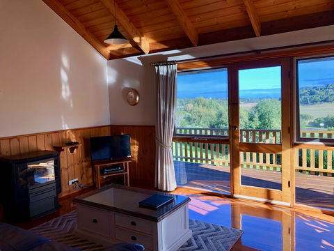 Daysy Hill Country Cottages - Accommodation Sunshine Coast 2