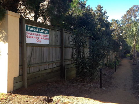 Forest Lodge Apartments - Accommodation Sunshine Coast 1