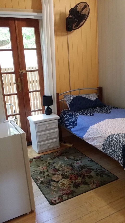 Minto Hostel - Accommodation Sunshine Coast 6