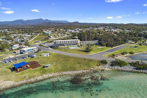 Scamander Beach Resort - Accommodation Sunshine Coast 1