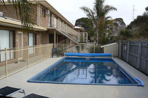 Allambi Holiday Apartments - Accommodation Sunshine Coast 4