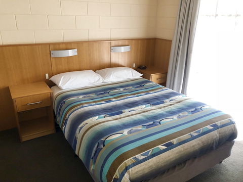 Sheffield Motor Inn - Accommodation Sunshine Coast 2
