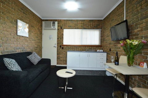 Marion Motel And Apartments - Accommodation Sunshine Coast 3