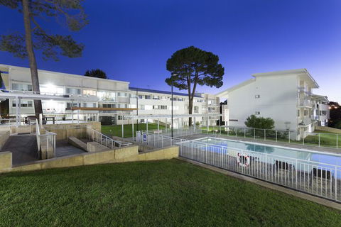 Murdoch University Village - Accommodation Sunshine Coast 2