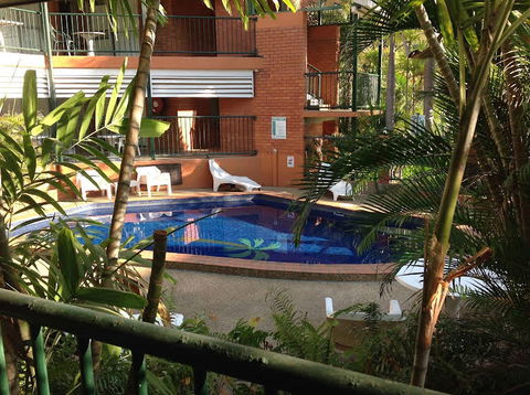Palms Motel - Accommodation Sunshine Coast 0