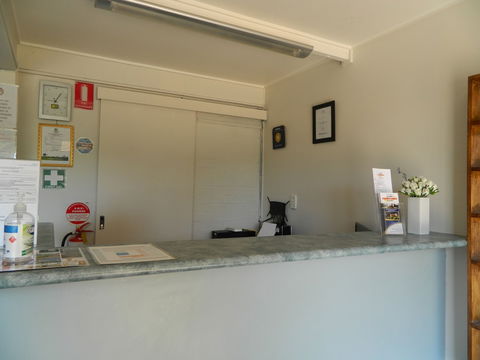 Coachman Motel - Accommodation Sunshine Coast 3