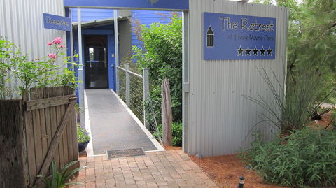 The Retreat At Froog-Moore Park - Accommodation Sunshine Coast 4