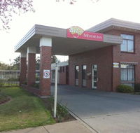 Big Valley Lakeside Paradise Motor Inn - Accommodation Sunshine Coast