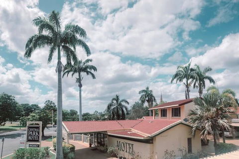 Central Park Motel - Accommodation Sunshine Coast 2