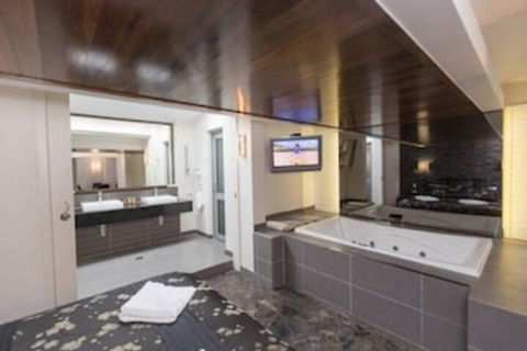 Central Park Motel - Accommodation Sunshine Coast 5