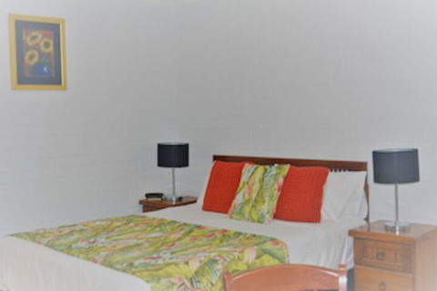 Central Park Motel - Accommodation Sunshine Coast 0
