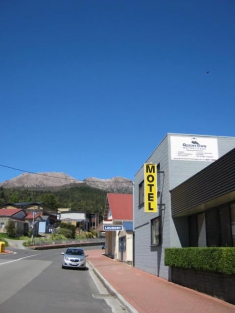 Queenstown Motor Lodge - Accommodation Sunshine Coast 3