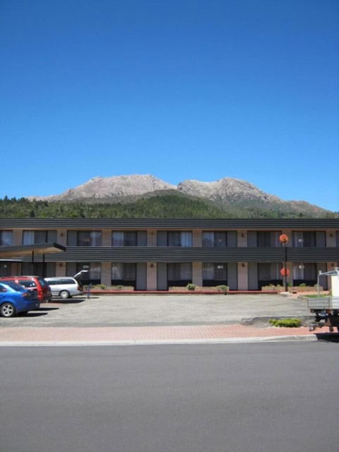Queenstown Motor Lodge - Accommodation Sunshine Coast 4