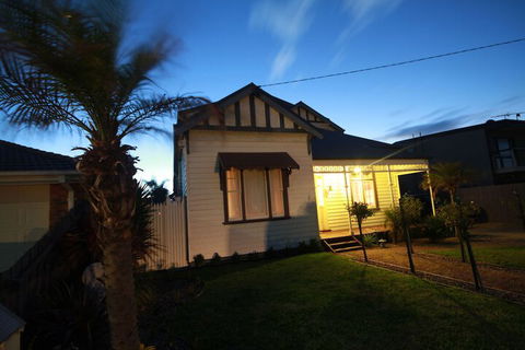 Pelican Sands Bed & Breakfast - Accommodation Sunshine Coast 2