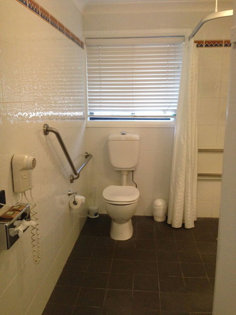Albert Motel - Accommodation Sunshine Coast 3