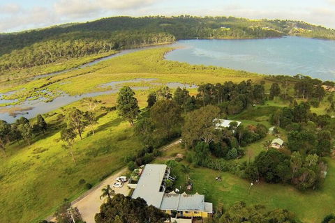 Top Of The Lake Units - Accommodation Sunshine Coast 1