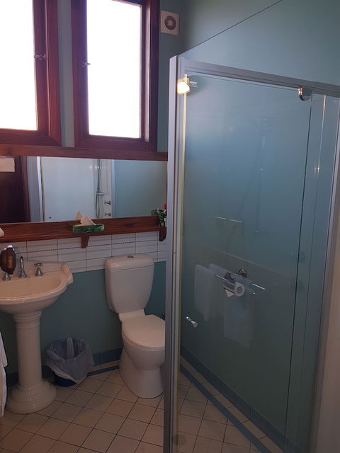 Admiral Stirling Inn - Accommodation Sunshine Coast 5