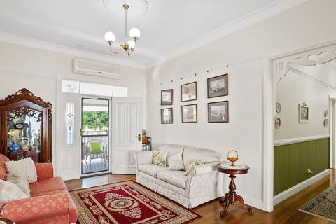 Elindale House Bed & Breakfast - Accommodation Sunshine Coast 5