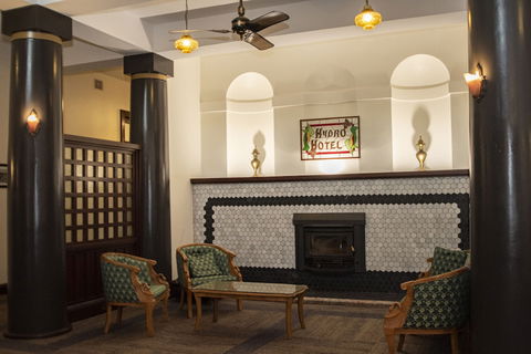 Historic Hydro Motor Inn - Accommodation Sunshine Coast 5