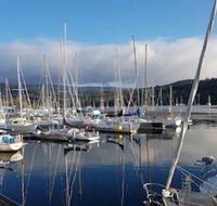 Oyster Cove Chalet - Accommodation Sunshine Coast