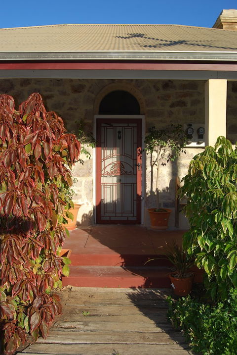 Weelaway - Accommodation Sunshine Coast 2