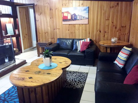 Rustic Retreat Esperance - Accommodation Sunshine Coast 5